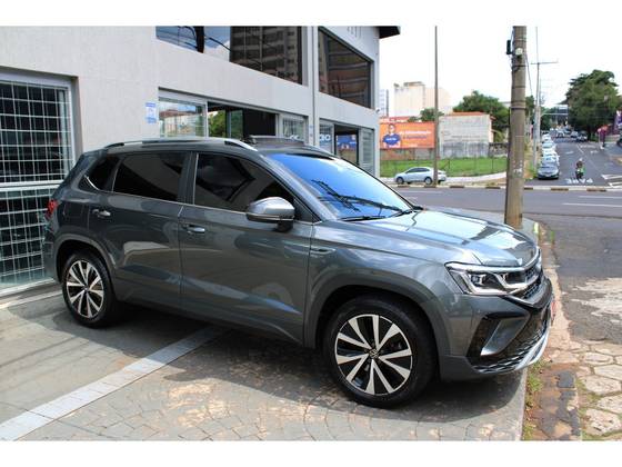 VOLKSWAGEN TAOS 1.4 250 TSI TOTAL FLEX HIGHLINE AUTOMÁTICO